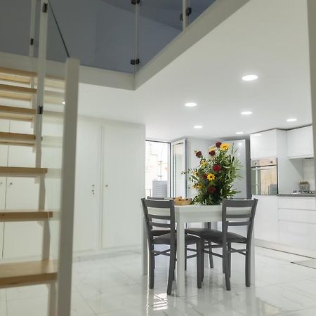 Appartamento Dimora F&F Napoli Esterno foto